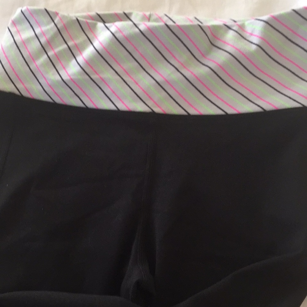 Lorna Jane Black workout pants